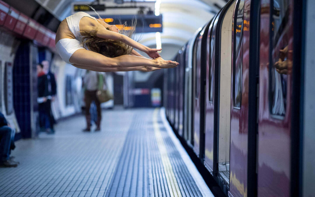 How do you get off the London Underground? Dancers know …